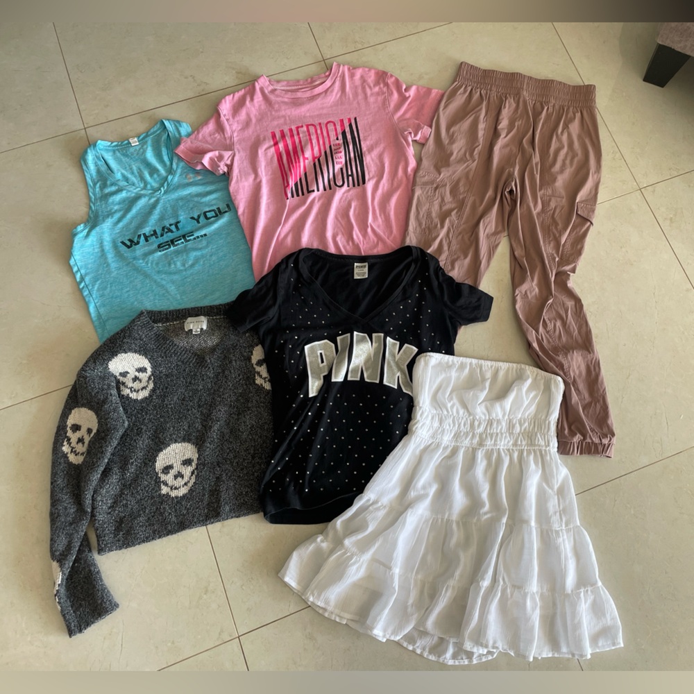 Bundle of womens clothes size M
